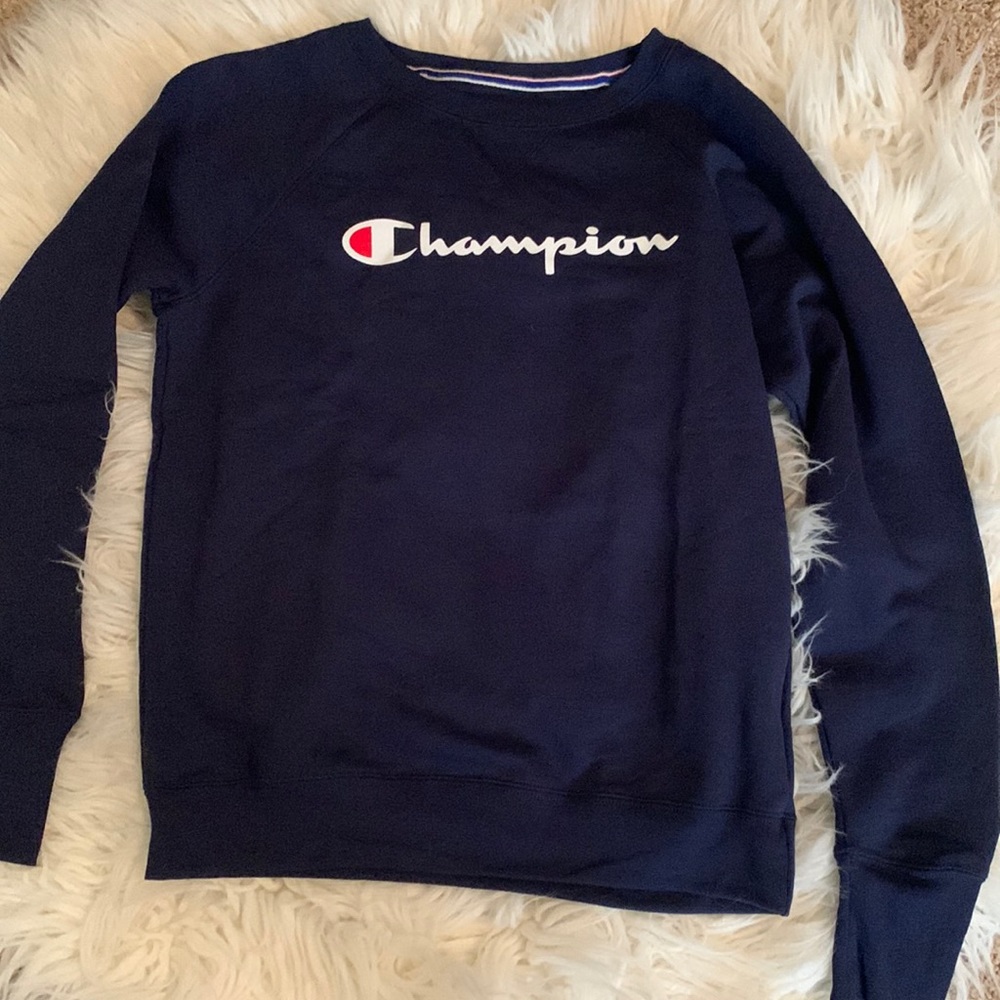 Women’s Champion Crewneck/Longsleeve